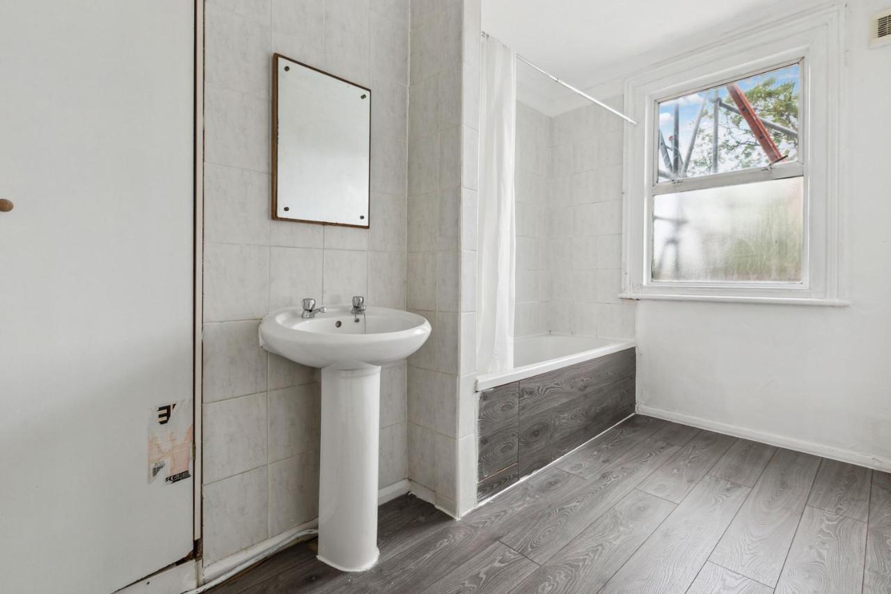 Отель Cozy London Flat Экстерьер фото